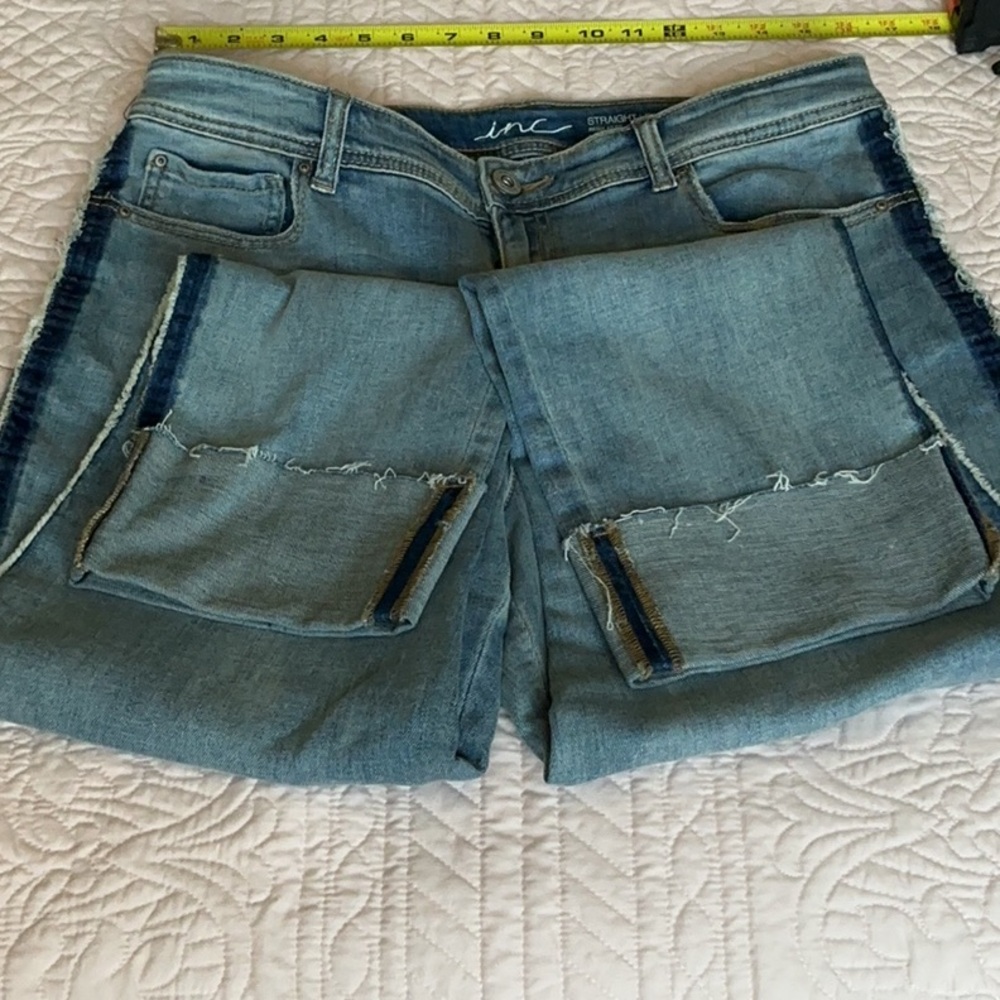 INC International Concepts Blue Straight Leg Jeans with Vintage Appeal - Picture 3 of 3